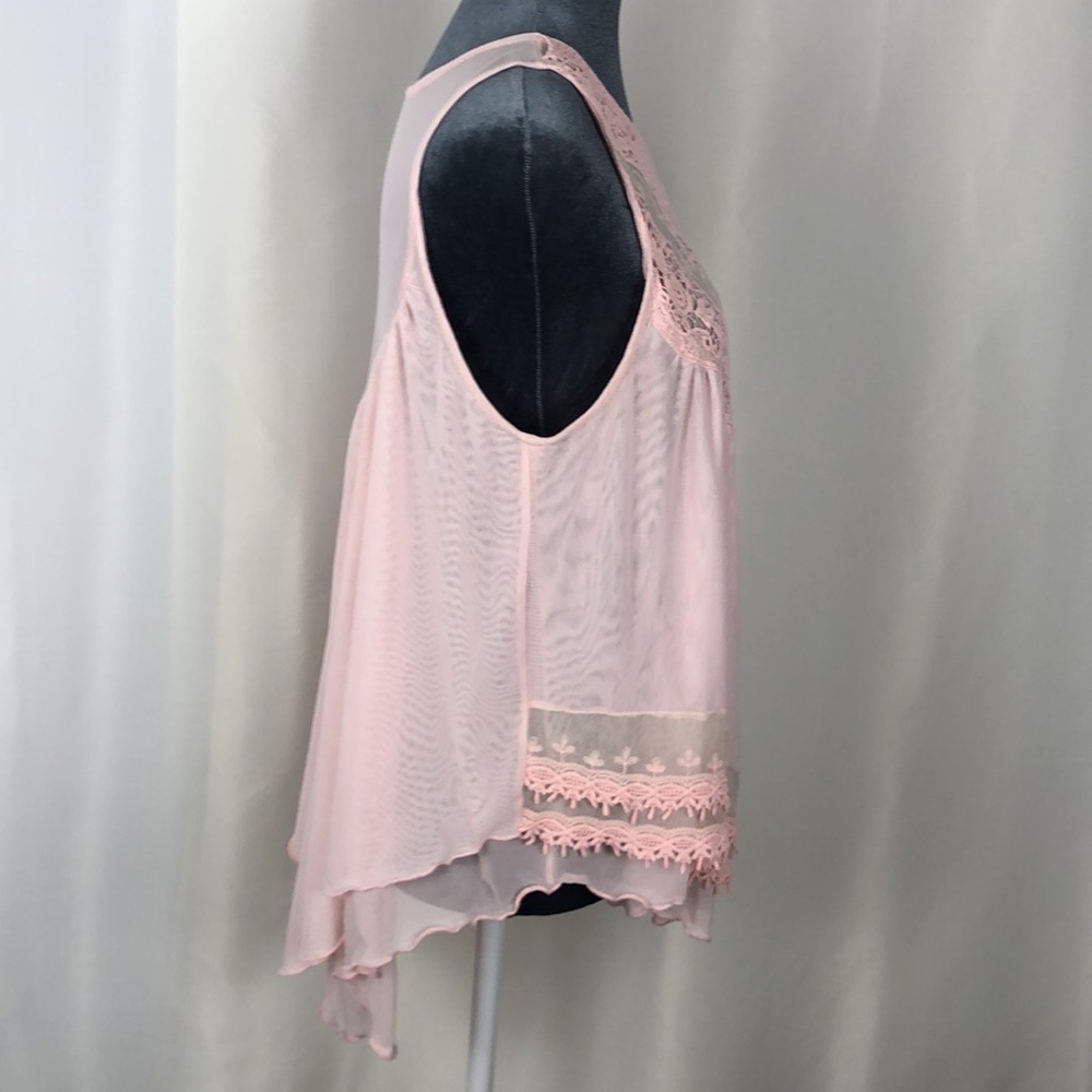 Love fire sheer sleeveless pastel pink blouse Size L - Picture 2 of 9